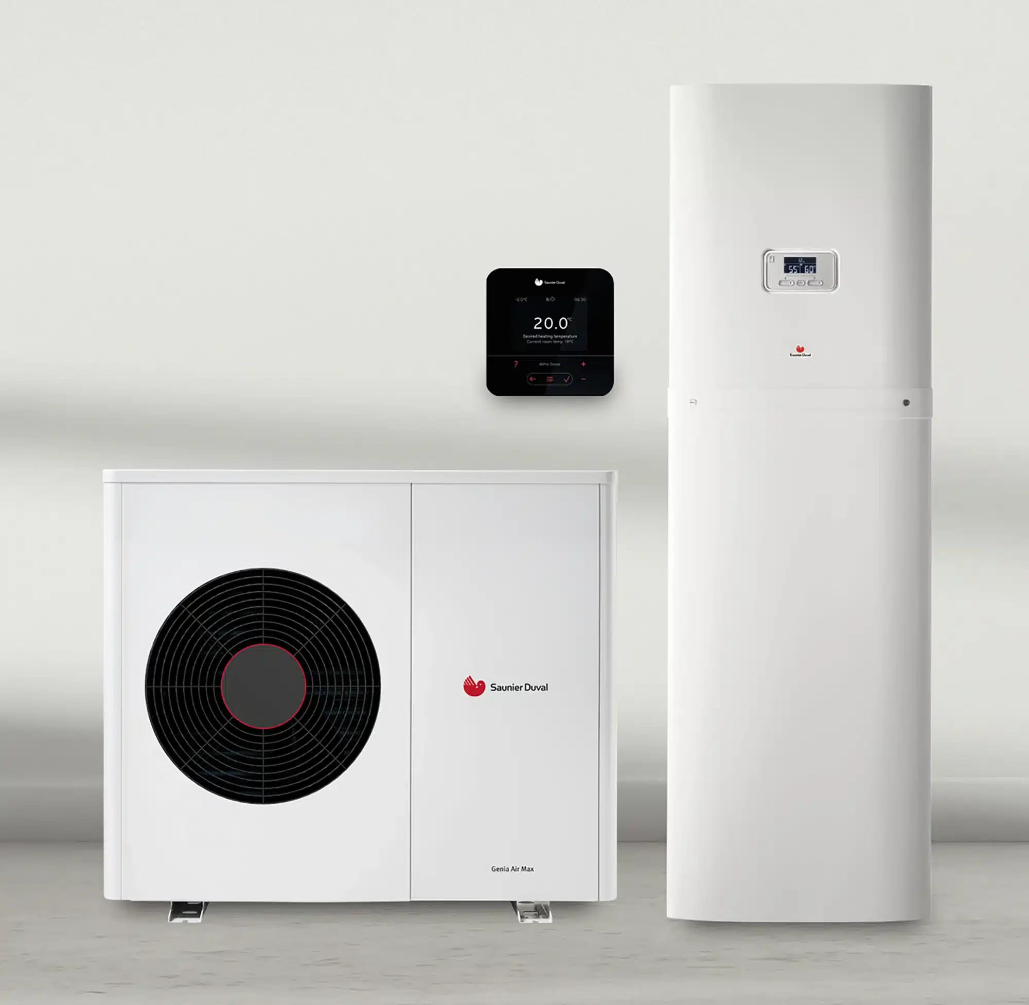 Pompe à chaleur installée devant une maison